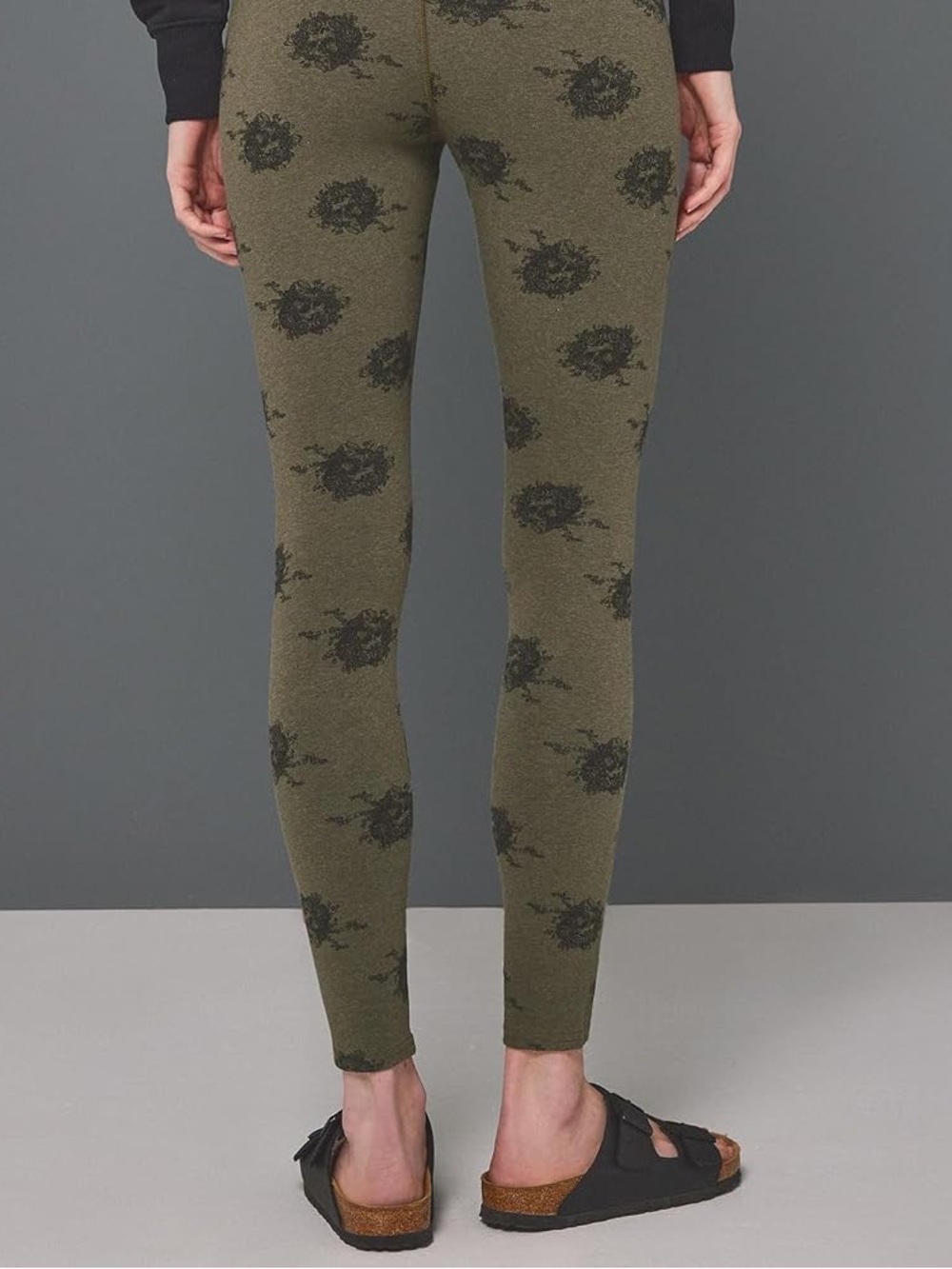 Pact Women’s Size Large Olive Green Grateful Dead Leggings - Picture 11 of 12
